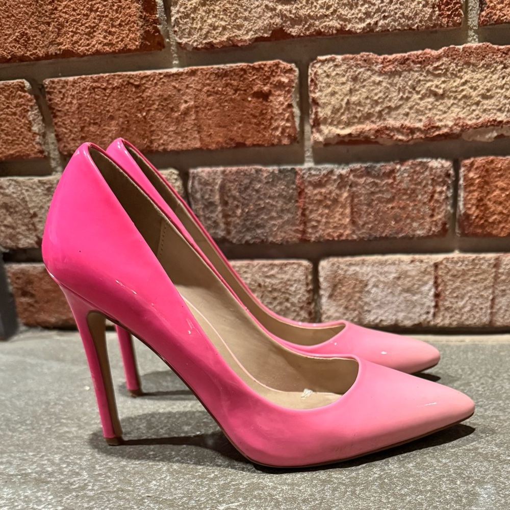 Pink Ombré Heels Size 7